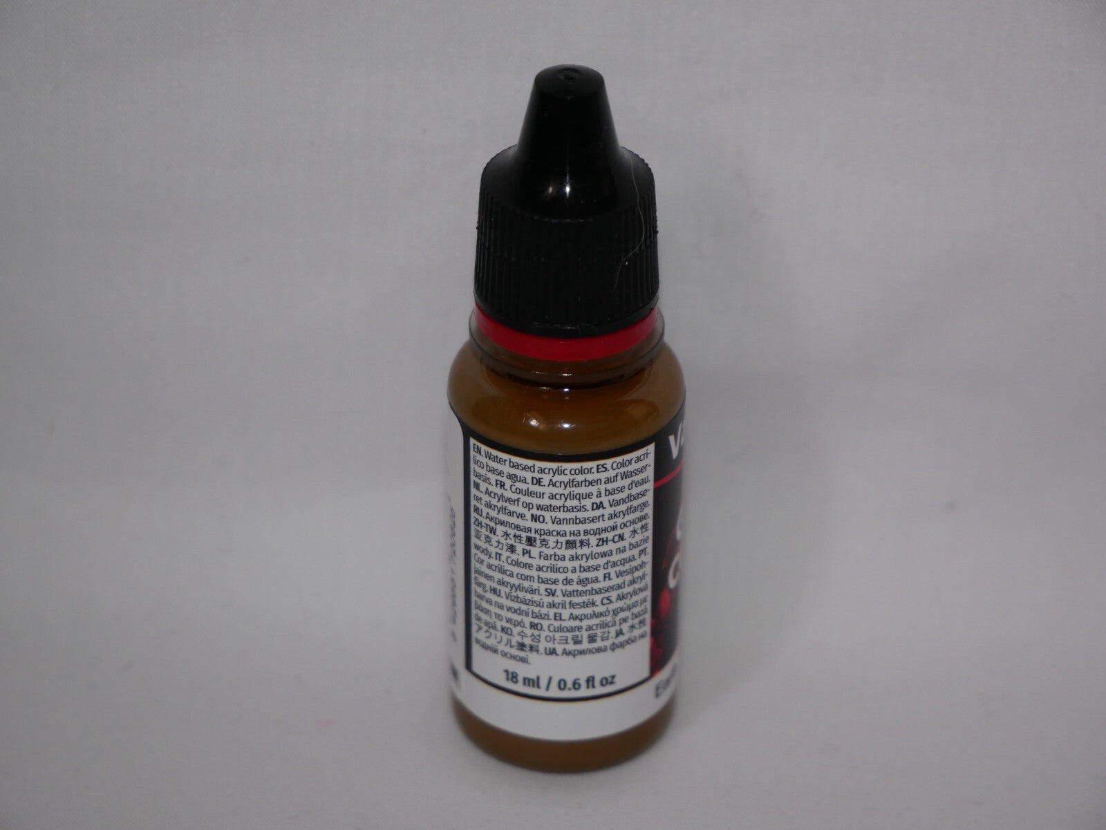 Vallejo Game Color Acrylic Range Earth 18ml/0.6 fl oz Dropper Bottle - 72.062