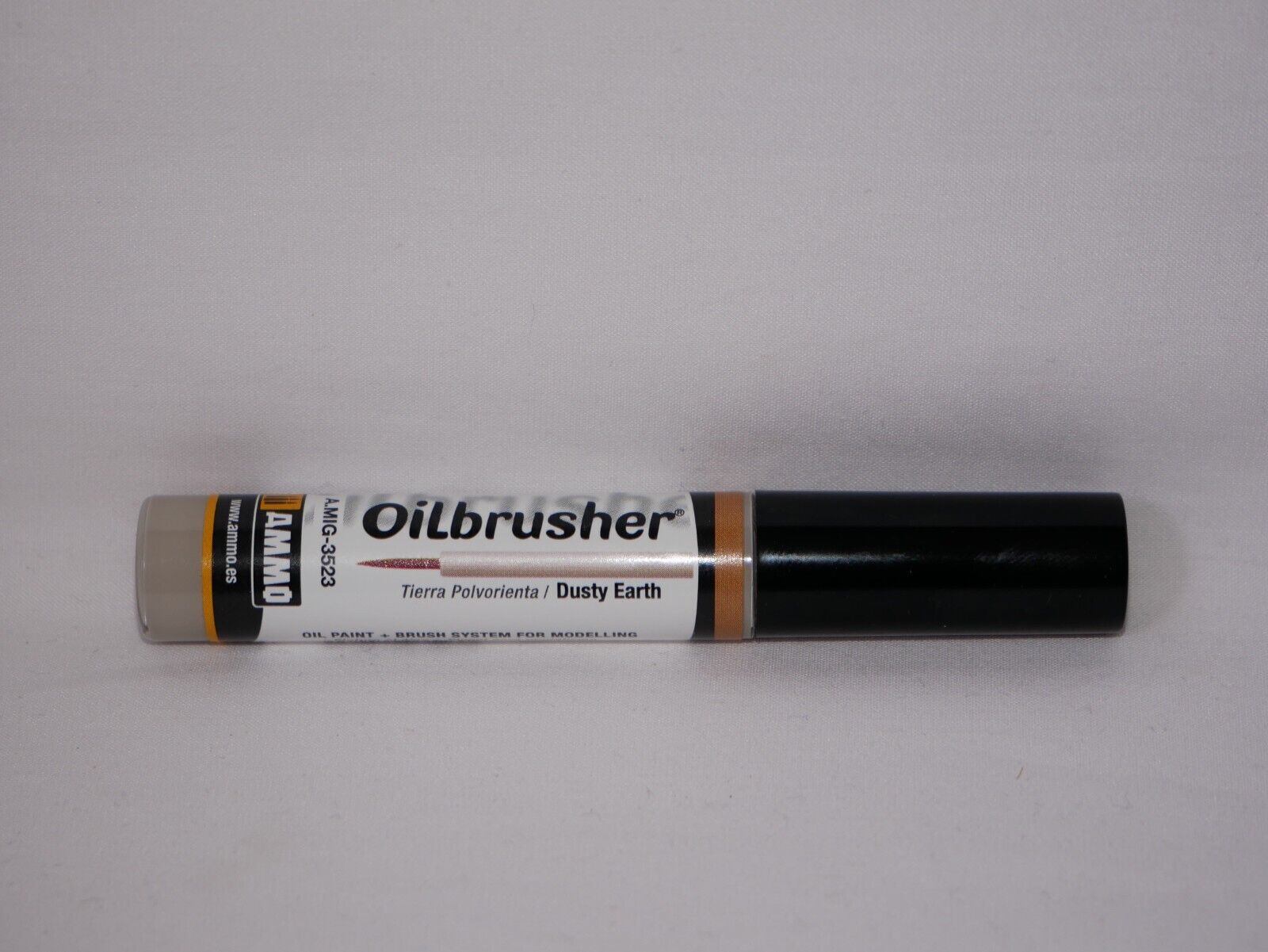 Ammo By Mig Jimenez Dusty Earth Oilbrusher With Fine Brush Applicator A.MIG-3523