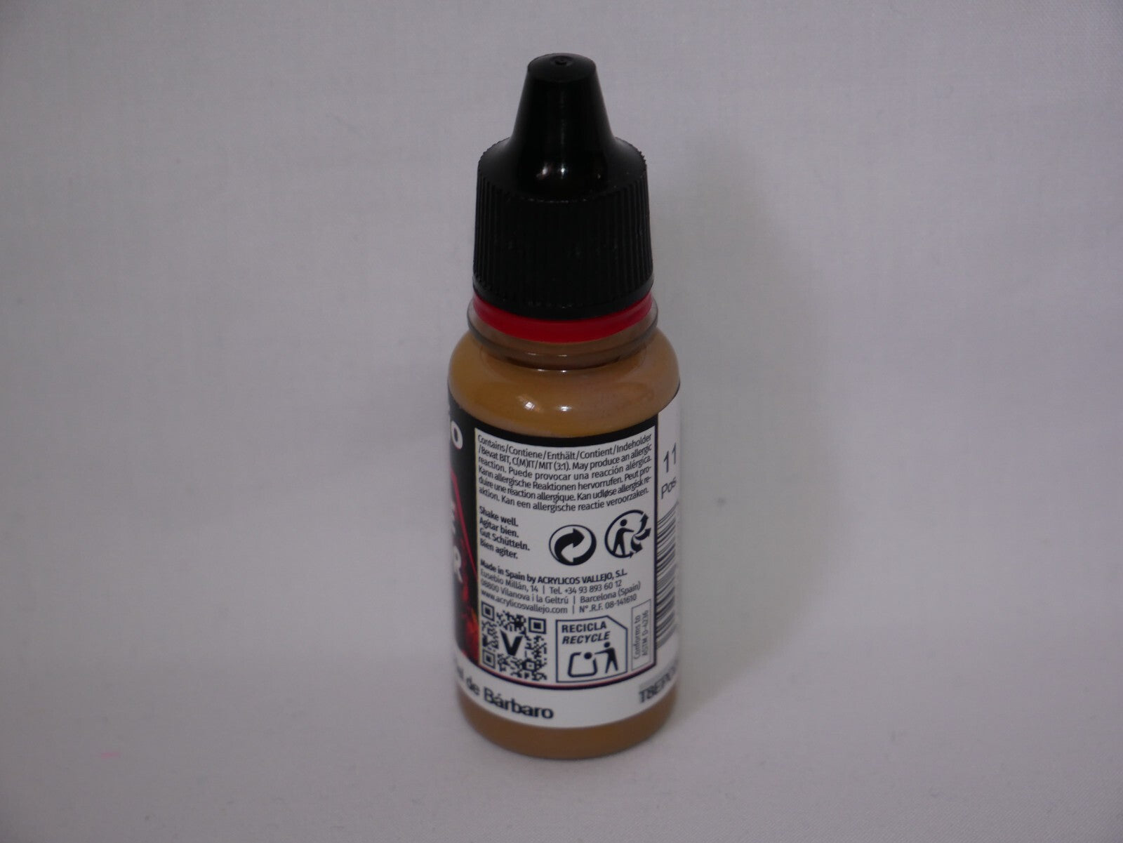 Vallejo Game Color Acrylic Barbarian Skin 18ml/0.6 fl oz Dropper Bottle - 72.071