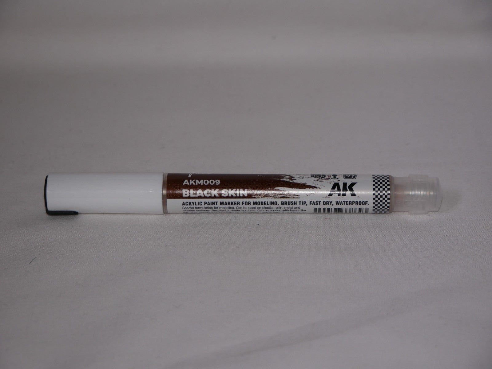 AK Interactive Acrylic Paint Playmarkers For Tabletop Games Black Skin - AKM009