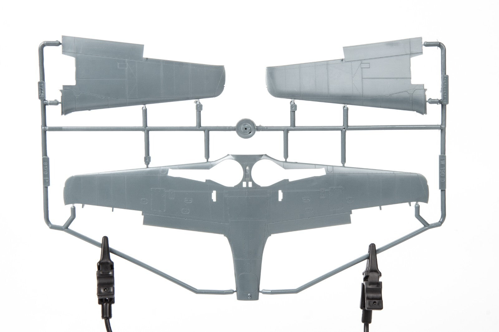 Eduard 1:48 Scale Plastic Model Kits Focke-Wulf Fw 190D-9 Weekend Edition - 84102