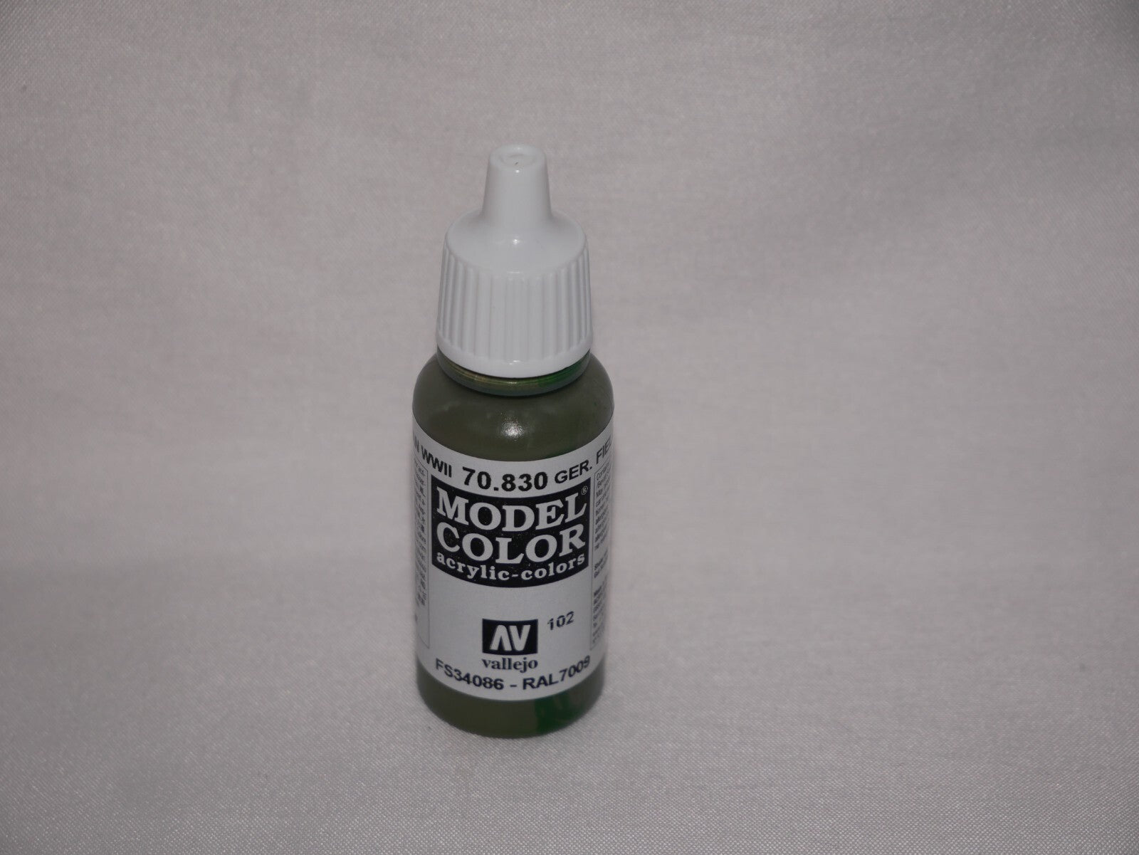 Vallejo Model Color WWII German Fieldgrey Acrylic 17ml Dropper Bottle - 70.830