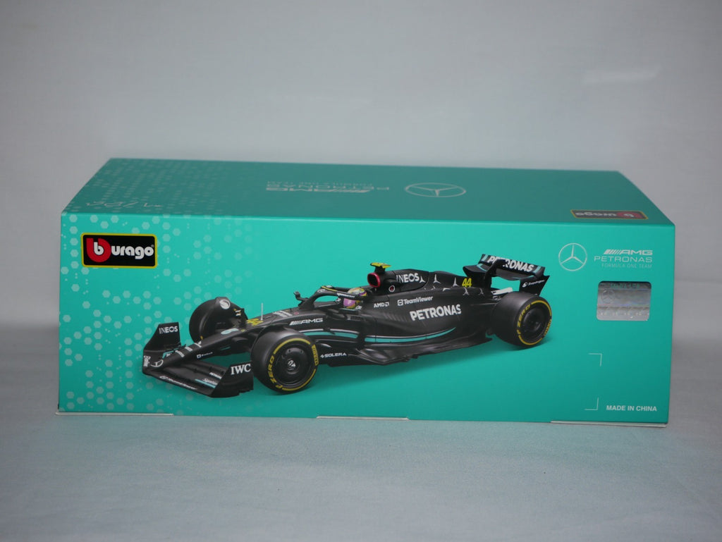 Burago 1:24 Scale Mercedes-AMG Petronas F1 2023 W14 No.43 Hamiliton - #18-28028H