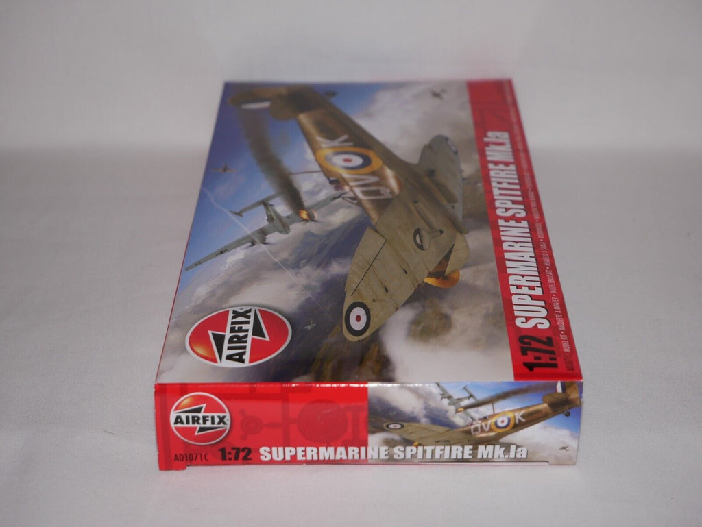 Airfix 1:72 Scale Model WWII Supermarine Spitfire Mk.Ia Skill Level 1 - A01071C