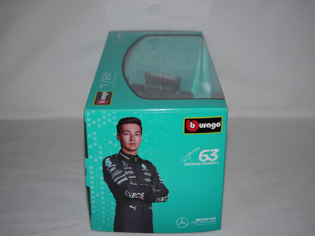 Burago 1:24 Scale Mercedes-AMG Petronas W14 With No.63 Russell Figure #18-28037R