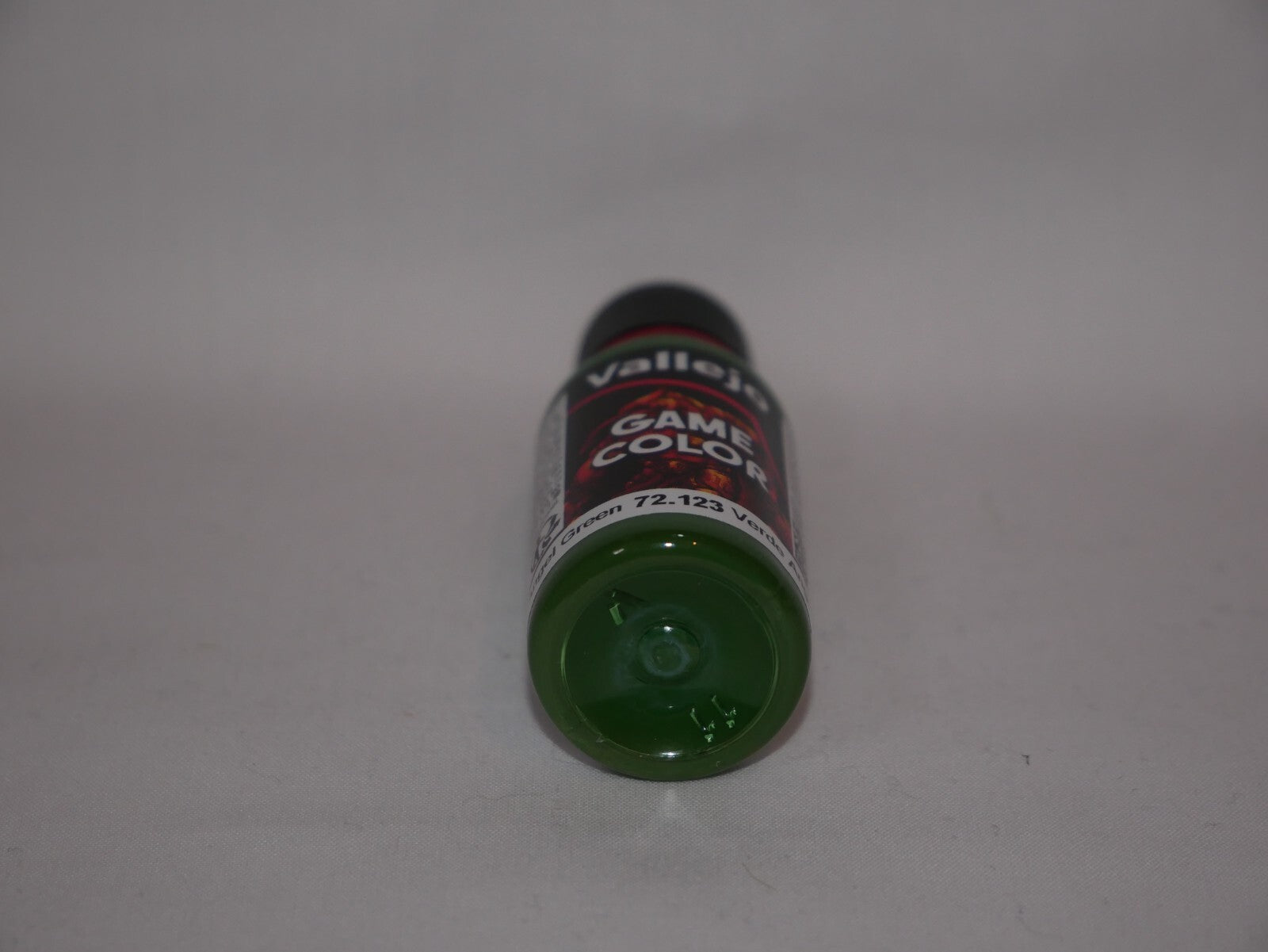 Vallejo Game Color Acrylics Angel Green 18ml/0.6 fl oz Dropper Bottle - 72.123