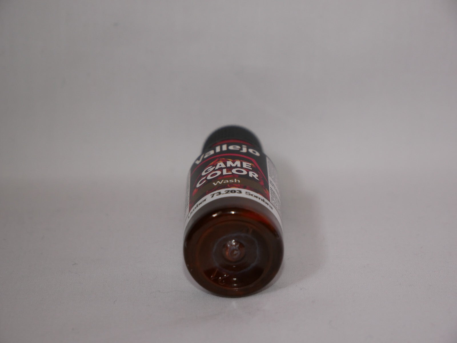 Vallejo Game Color Acrylic Washes Umber 18ml/0.6 fl oz Dropper Bottle - 73.203