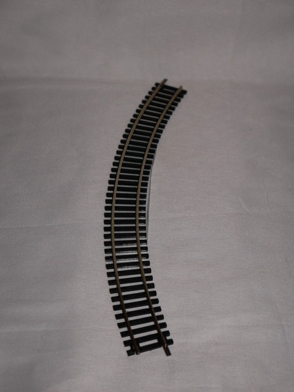Hornby 1:76 Model Railway Track Single Piece 1st Double 45deg Radius Curve R605