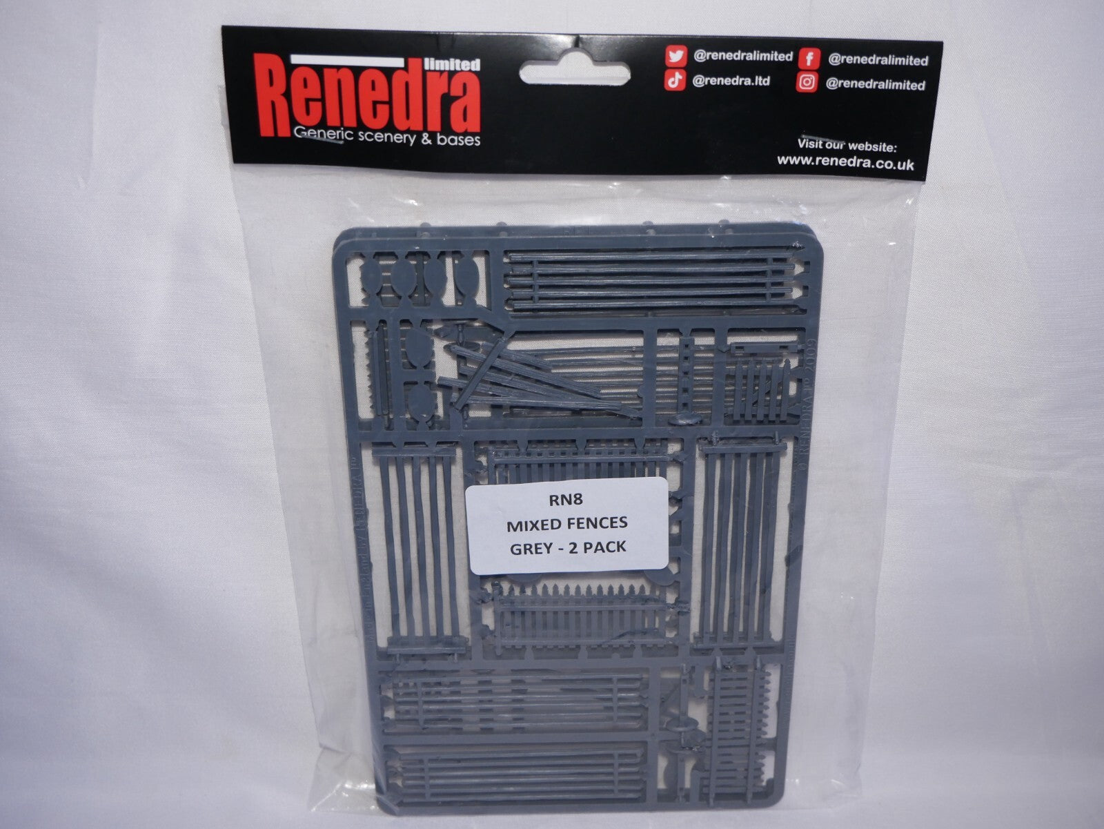 Renedra Limited Generic Scenery & Bases 1/56 Scale Mixed Fences Grey 2 Pack RN8