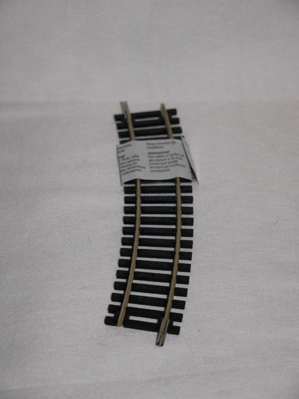 Hornby 1:76 Model Railway Track Single Piece 1st Radius Standard Curve Arc R604