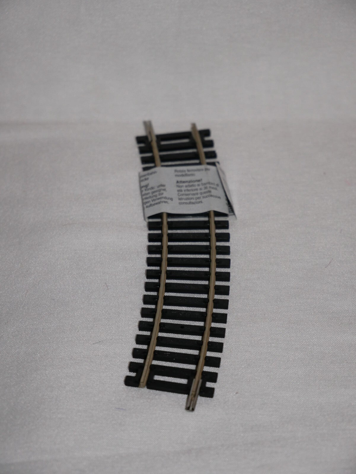 Hornby 1:76 Model Railway Track Single Piece 1st Radius Standard Curve Arc R604
