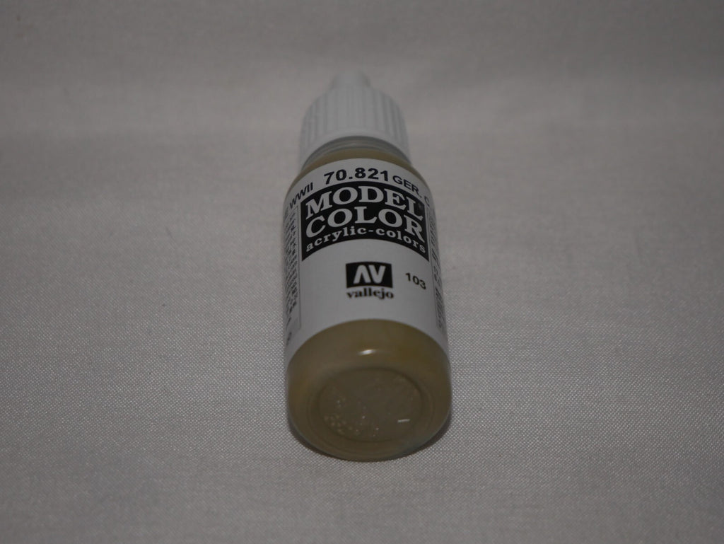 Vallejo Model Color Acrylic WWII German Camouflage Beige 17ml Dropper - 70.821