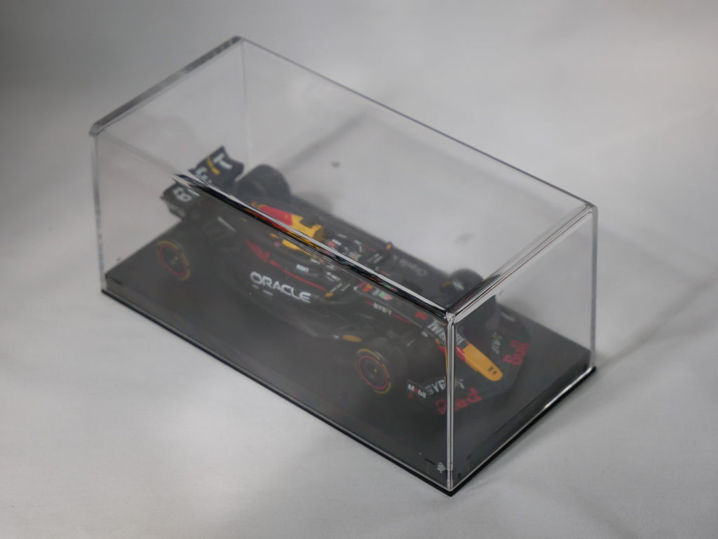 Burago 1:43 Oracle Redbull Racing RB20 Car With Max Verstappen Helmet #18-38098V