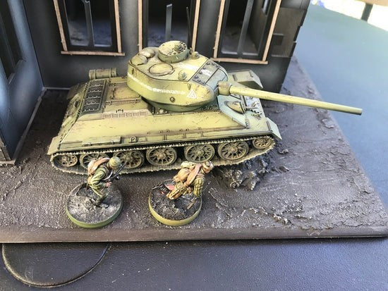 Rubicon Models 1:56 WWII Soviet T-34/85 Medium Tank (Mid & Late War) - 280021