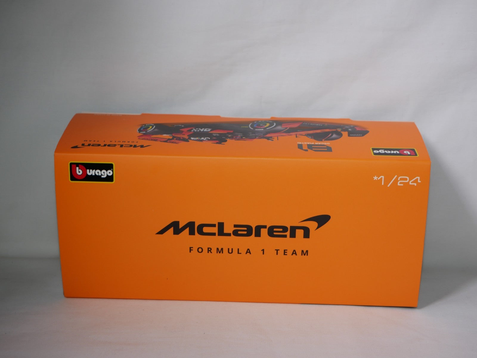Burago 1:24 McLaren MCL38 Miami Grand Prix 2024 No.81 Oscar Piastri - #18-28033P