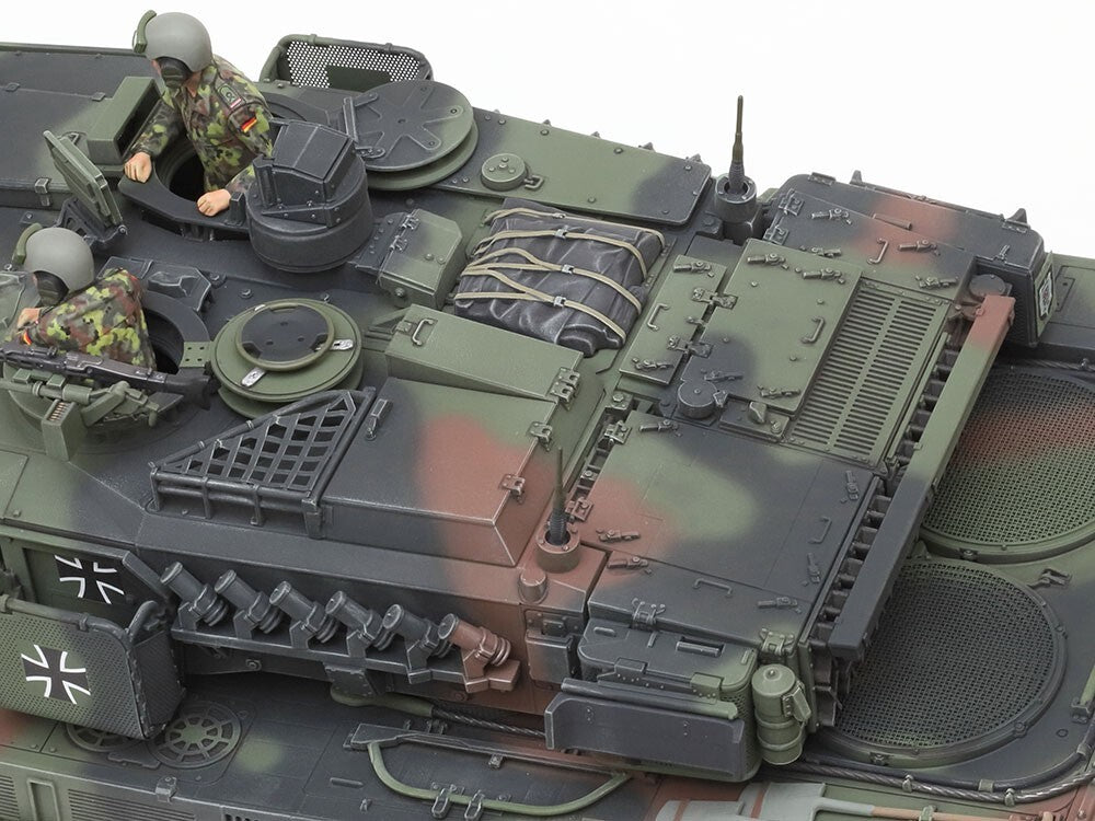 Tamiya 1:35 Military Miniature Series No.387 German Leopard 2 A7V Tank - 35387