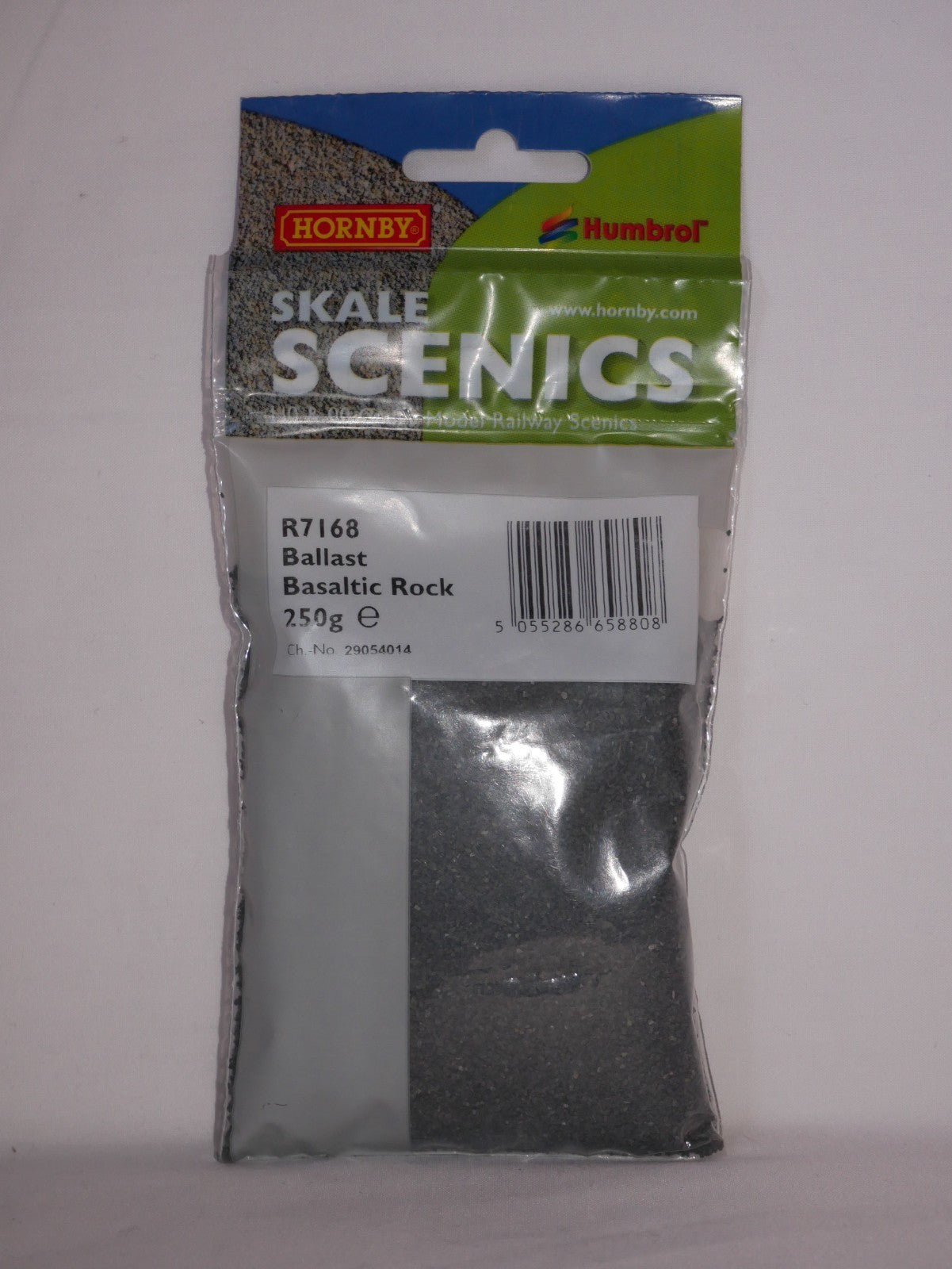 Hornby Skale Railway Scenics HO/OO Gauge Basaltic Rock Ballast 250g Bag - R7168