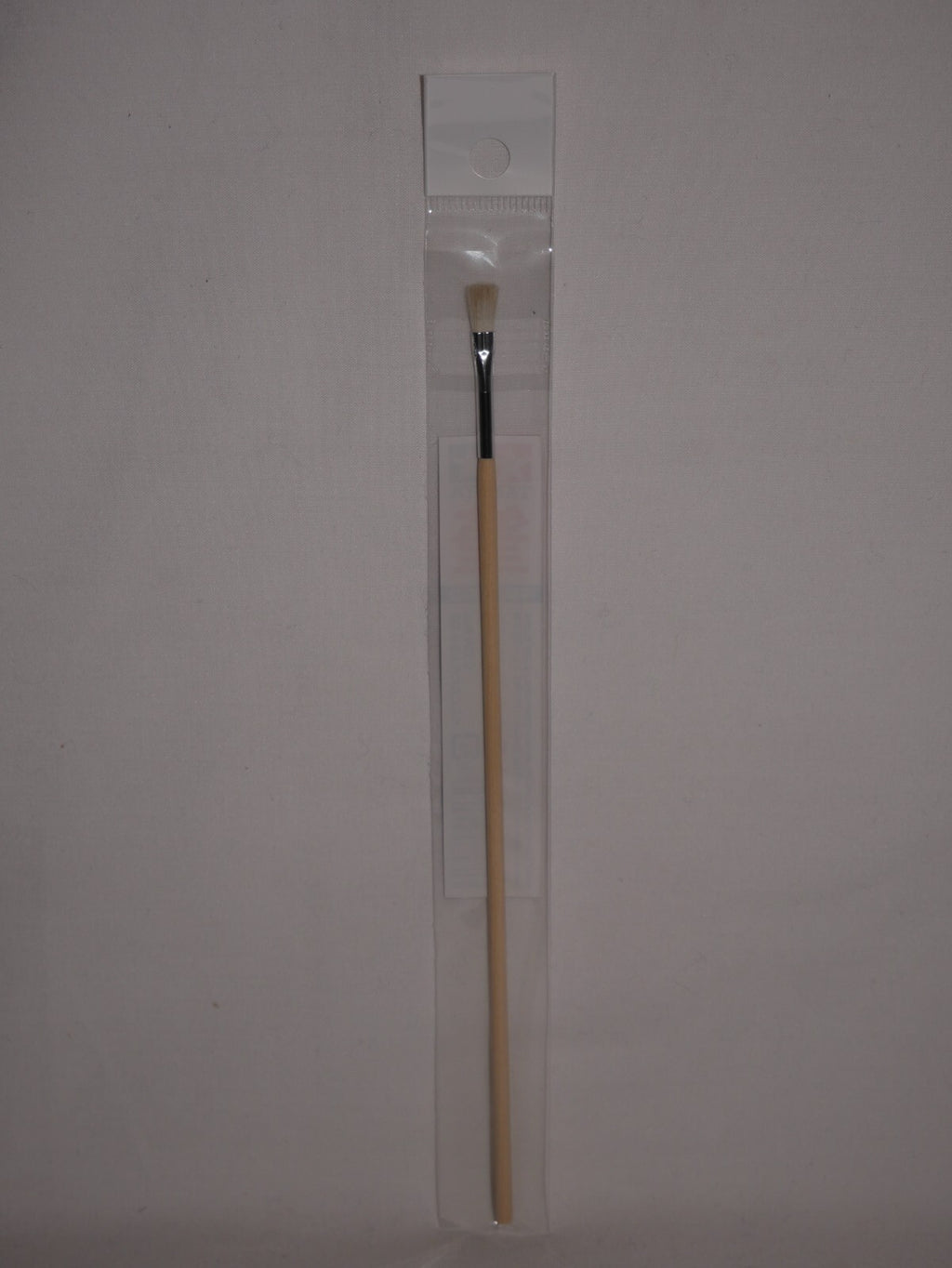 Tamiya Wooden Handle Horse-Hair Bristled No.0 Flat Modelling Paint Brush - 87015