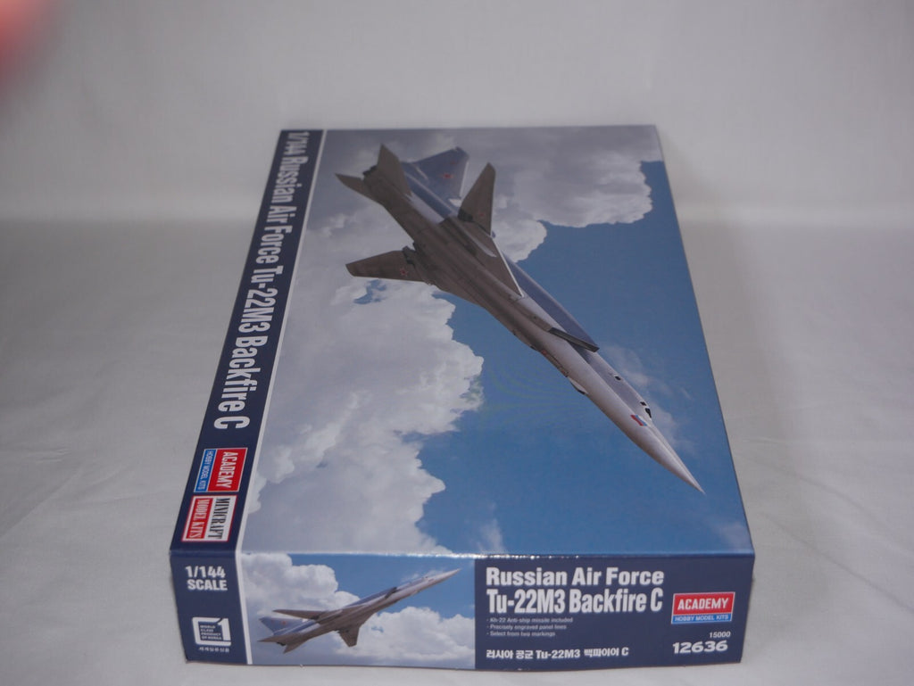 Academy 1:144 Russian Air Force Tupolev TU-22M3 Backfire C Skill Level 4 - 12636