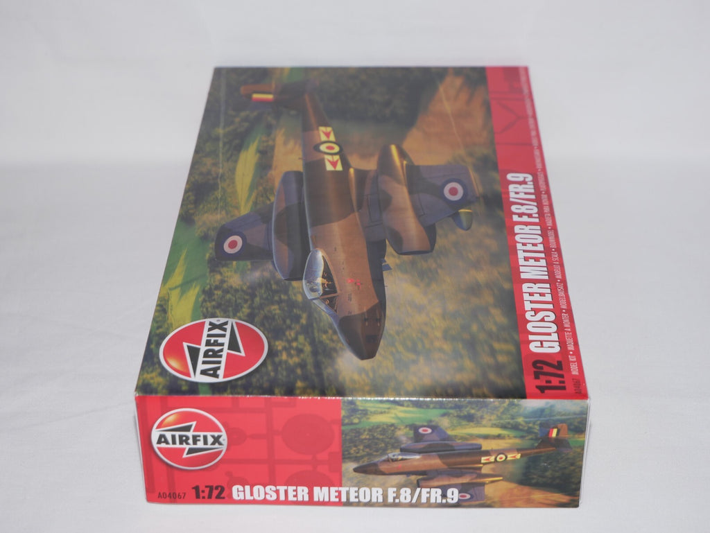 Airfix 1:72 Scale Gloster Meteor F.8/FR.9 Plastic Model Kit Skill Level 1 A04067