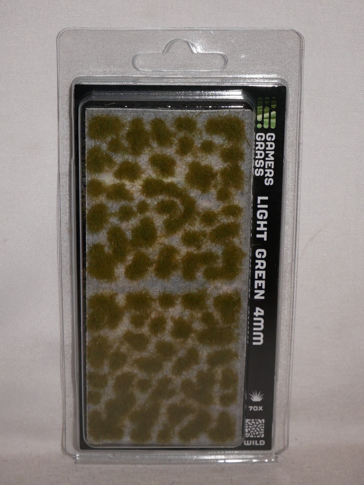 Gamers Grass Wild Light Green 4mm Tufts For Wargaming Bases (70) Per Pack GG4-LG