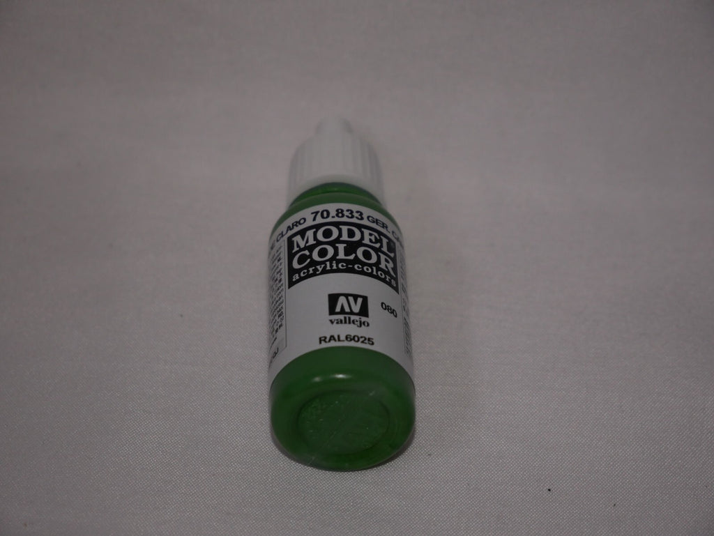 Vallejo Model Color German Camouflage Bright Green Acrylic 17ml Dropper - 70.833