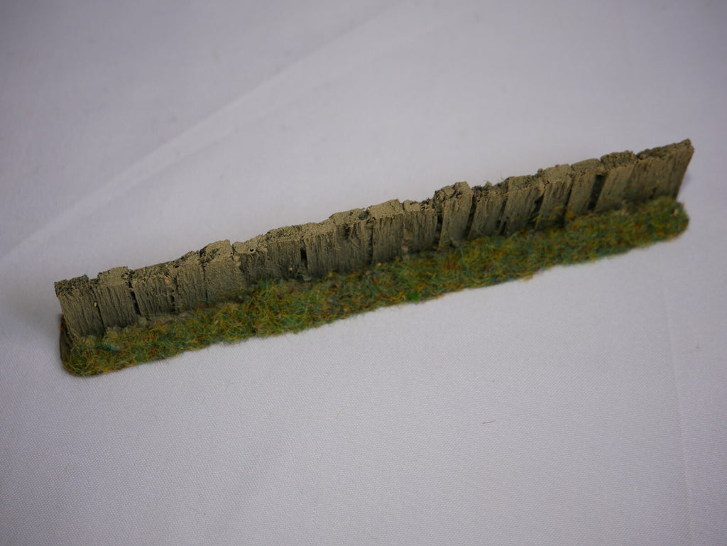 Javis "Countryside" Scenics "OO" Gauge Light Brown Sleeping Fencing PF8