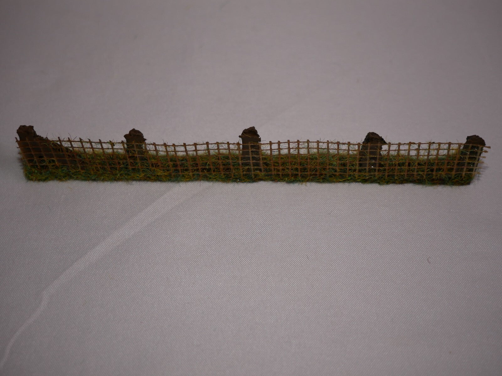 Javis "Countryside" Scenics "OO" Gauge Wire Fencing PF12