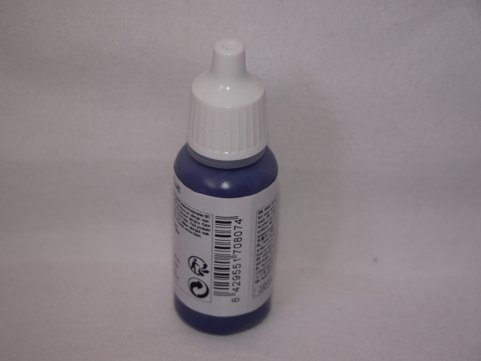 Vallejo Model Color Oxford Blue Acrylic 17ml/0.57 fl oz Dropper Bottle - 70.807