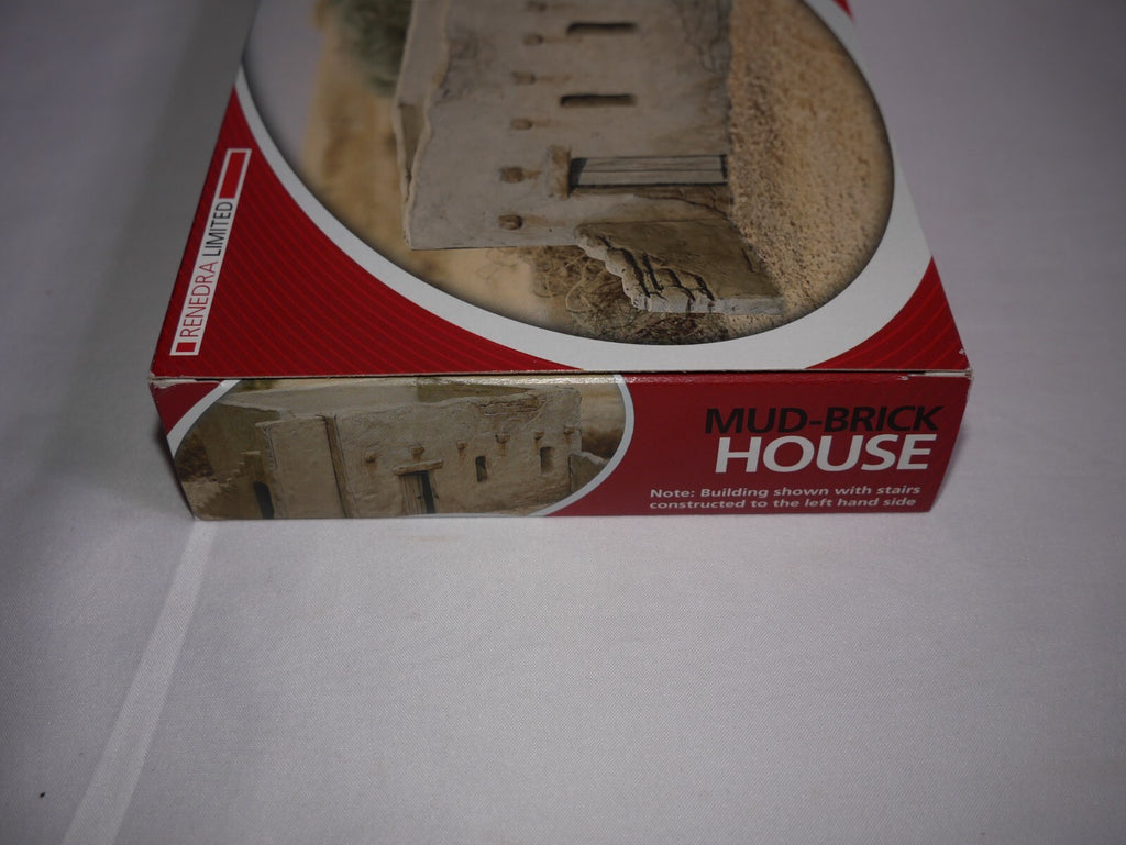 Renedra Ltd Generic Scenery & Bases 1/56th (28mm) Scale Mud Brick House - RNMB