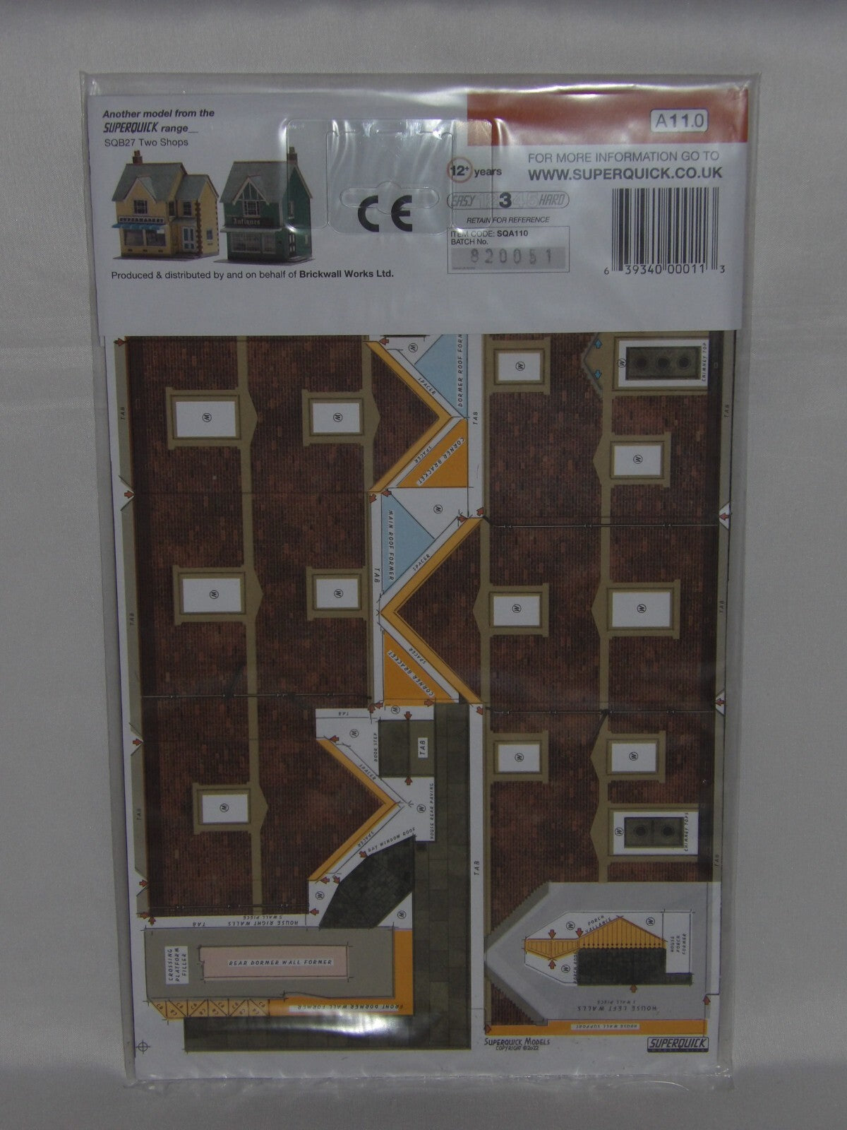 Superquick Kits 1:76 Scale Station Master House & Crossing Cottage - SQA11.0