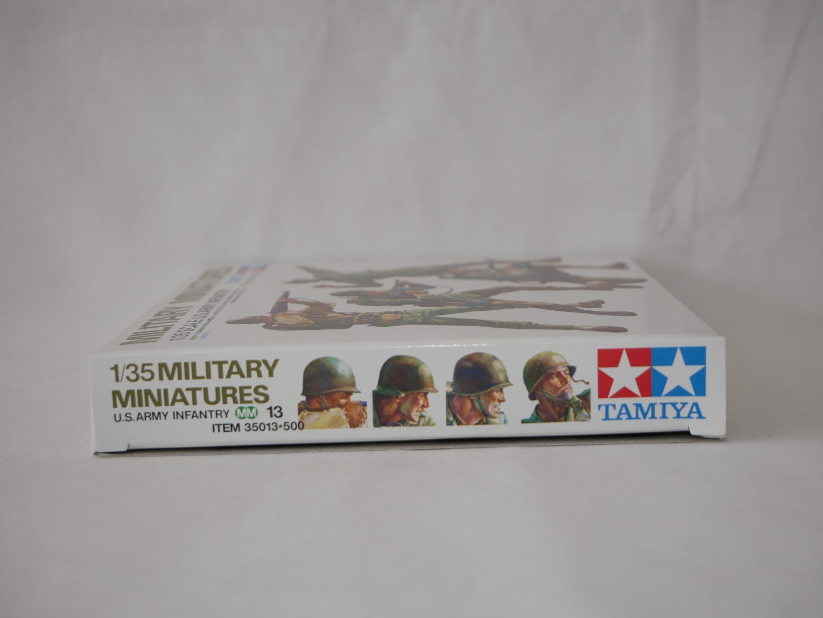 Tamiya Military Miniatures 1:35 Scale WWII US Army Infantry Plastic Kit - 35013