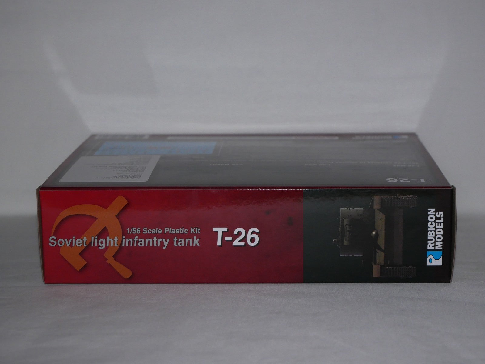 Rubicon Models 1:56 (28mm) Scale WWII Soviet T-26 Light Infantry Tank - 280070