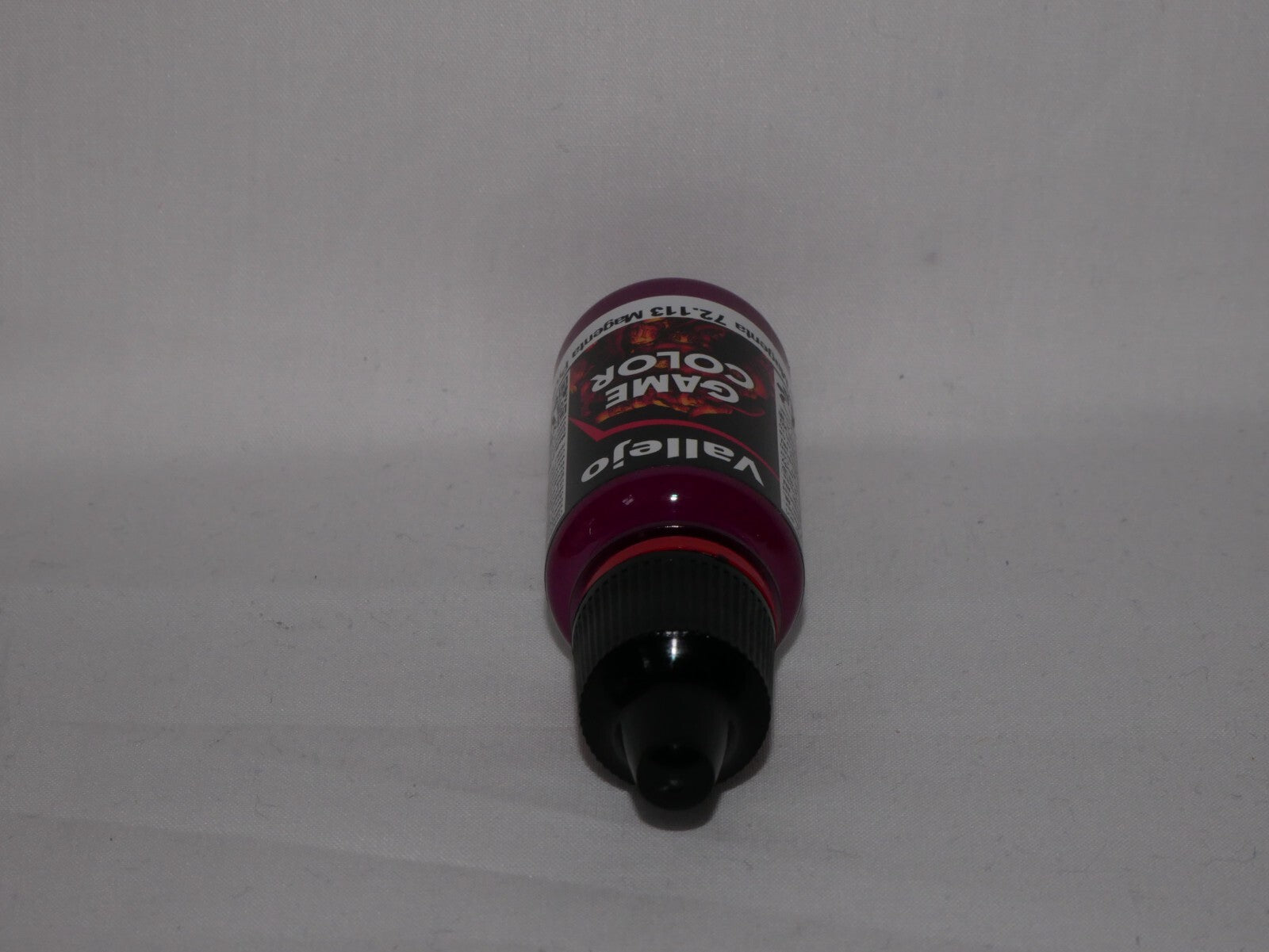Vallejo Game Color Acrylics Deep Magenta 18ml/0.6 fl oz Dropper Bottle - 72.113
