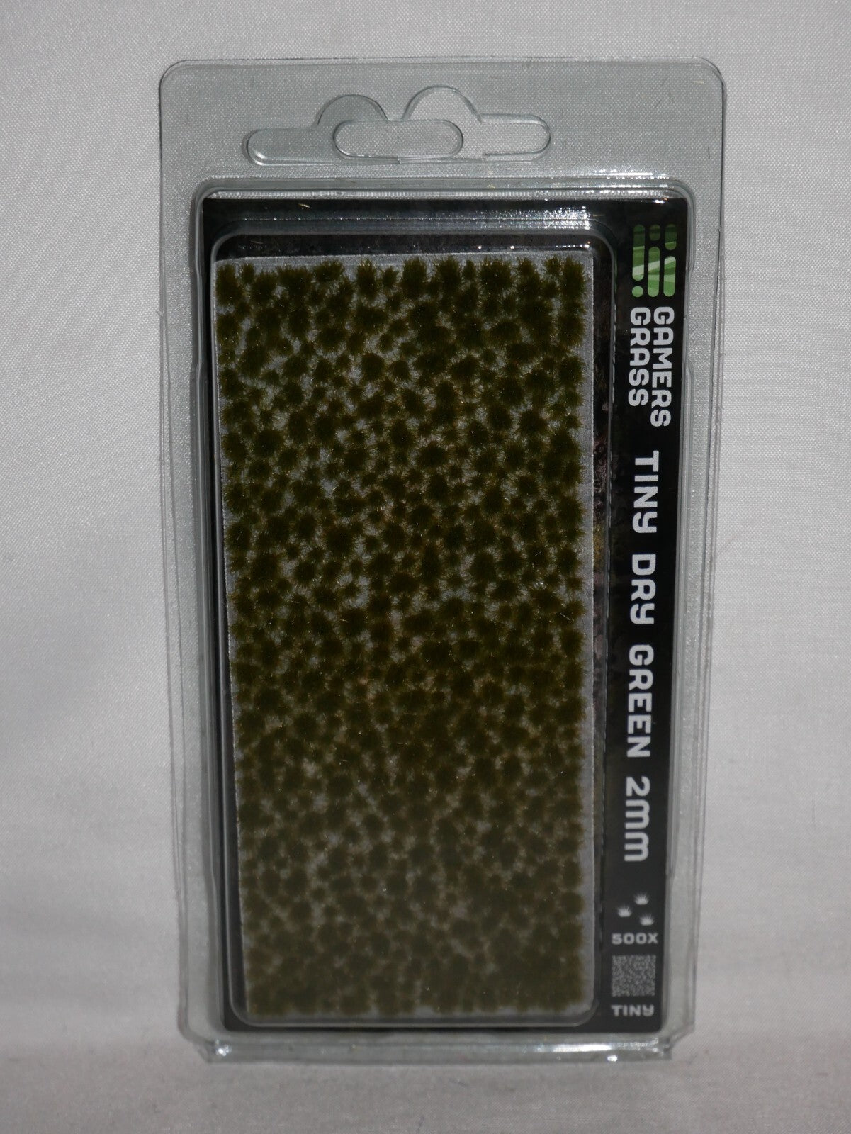 Gamers Grass Tiny Dry Green 2mm Tufts For Wargaming Bases (500) Per Pack - GGTT-DG