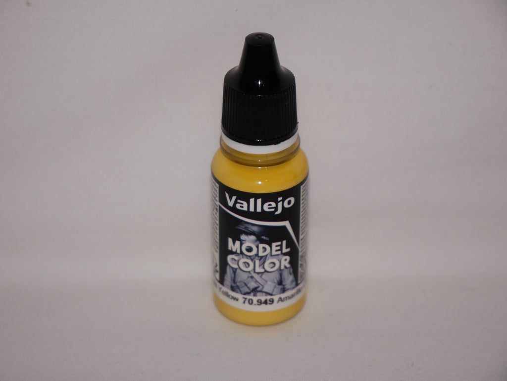 Vallejo Model Color Light Yellow Acrylic 18ml/0.60 fl oz Dropper Bottle - 70.949