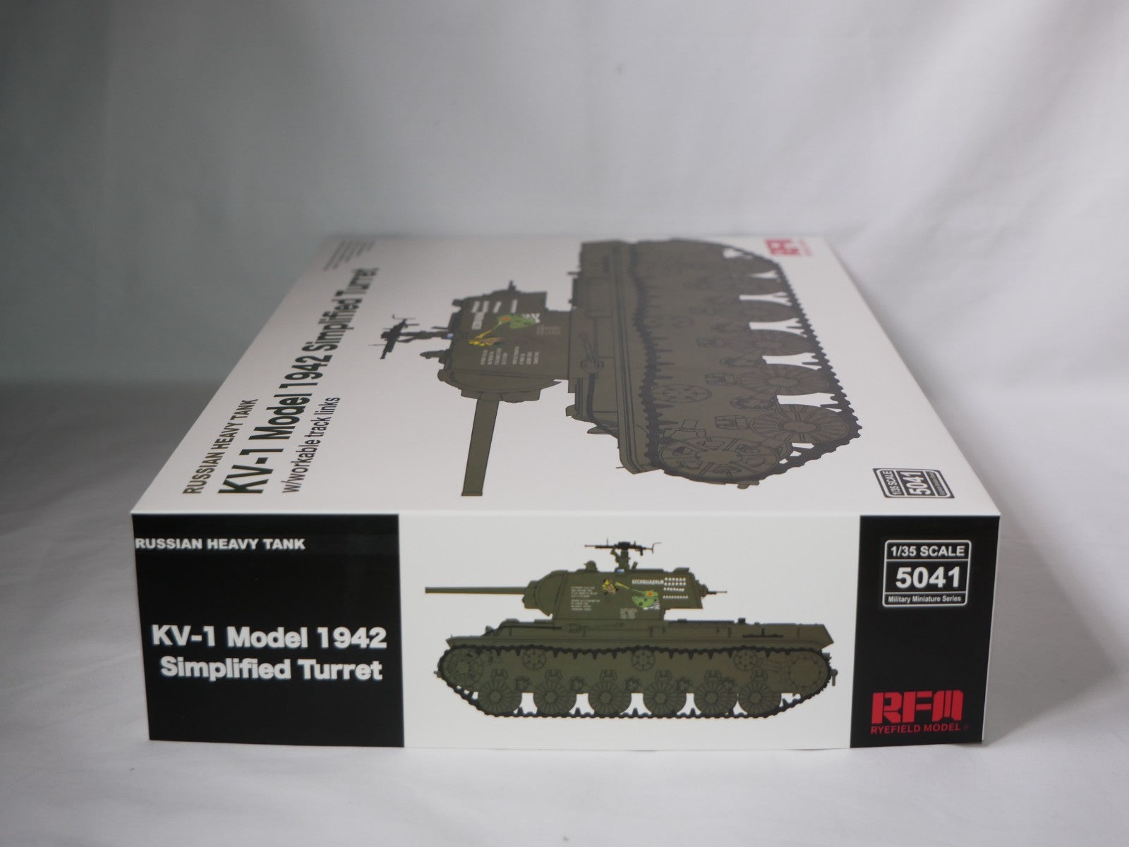 Ryefield Model 1:35 Russian KV-1 Model 1942 Simplified Turret Heavy Tank - 5041