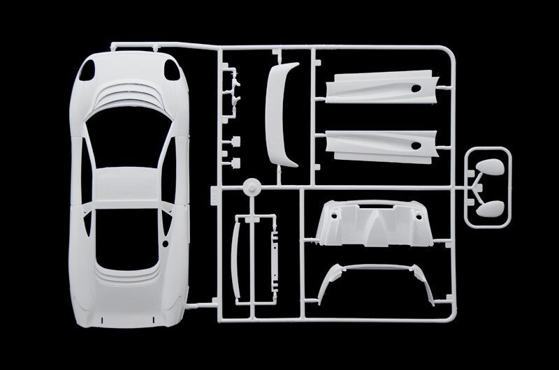 Italeri 1:24 Scale Jaguar XJ 220 Racing Model Replica Kit Skill Level 2 - 3669