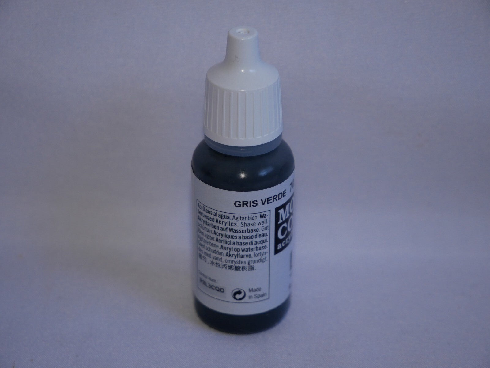 Vallejo Model Color Grey Green Acrylic 17ml/0.57 fl oz Dropper Bottle - 70.866