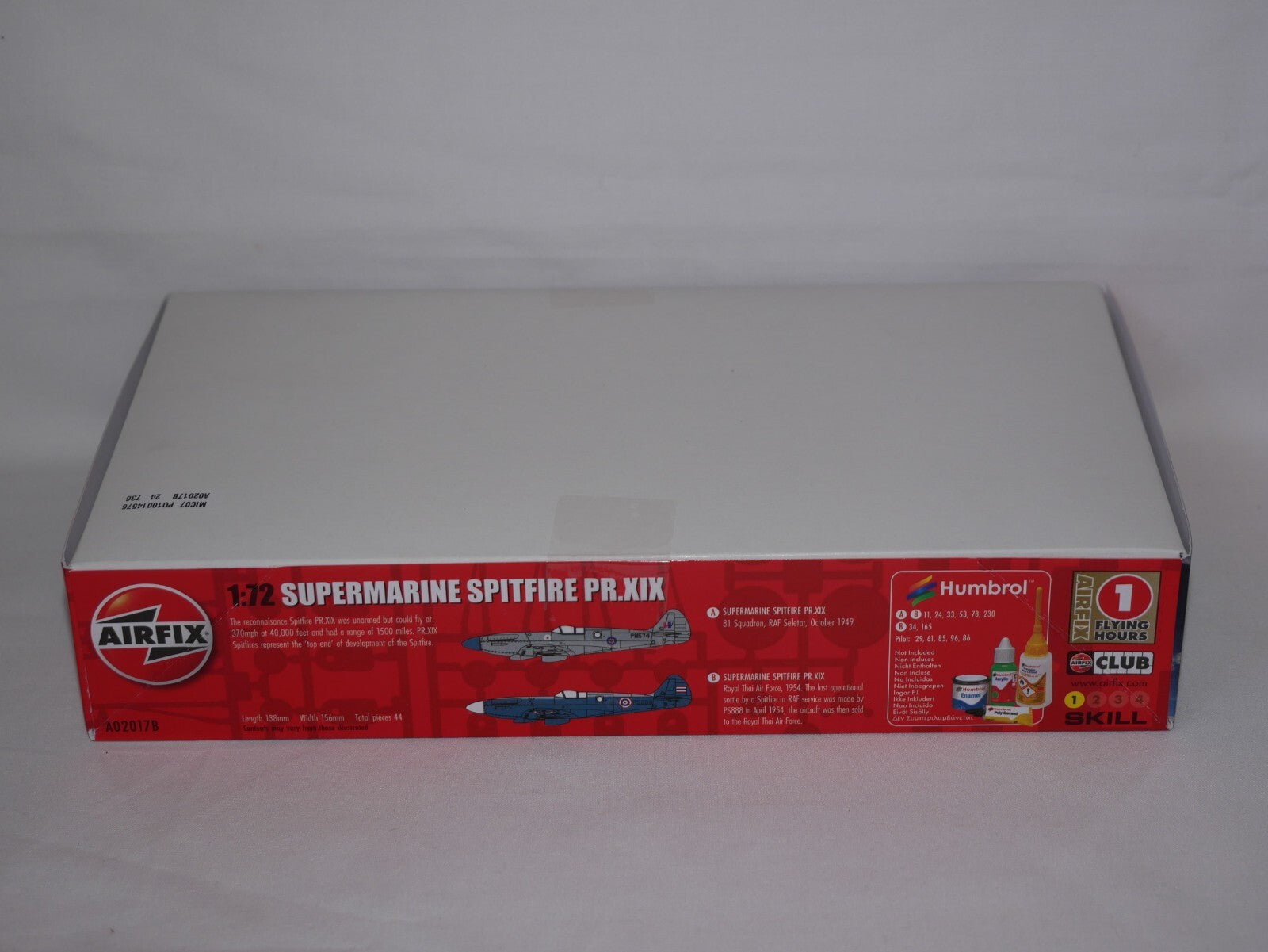 Airfix 1:72 Scale Model WWII Supermarine Spitfire PR.XIX Skill Level 1 - A02017B