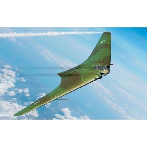 Academy 1:72 German Horten Ho 229 Wunderwaffe Flying Wing Skill Level 4 - 12583