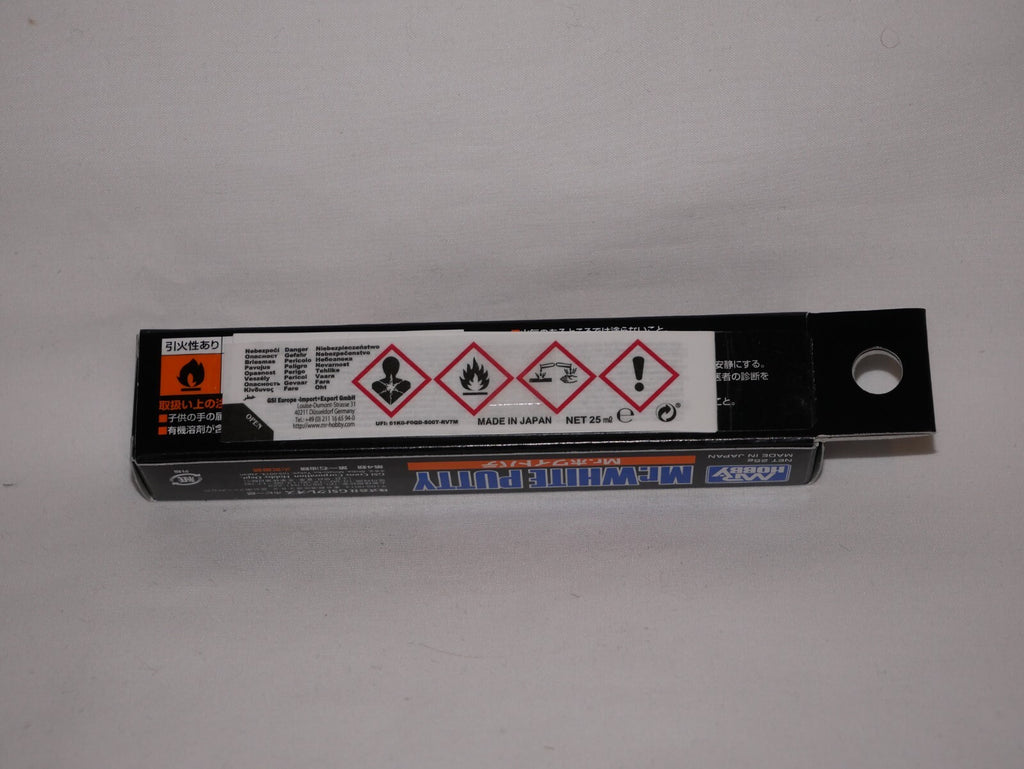 Mr Hobby Mr White Lacquer Based Putty 25g Tube For Scale Model Building - (P-118)