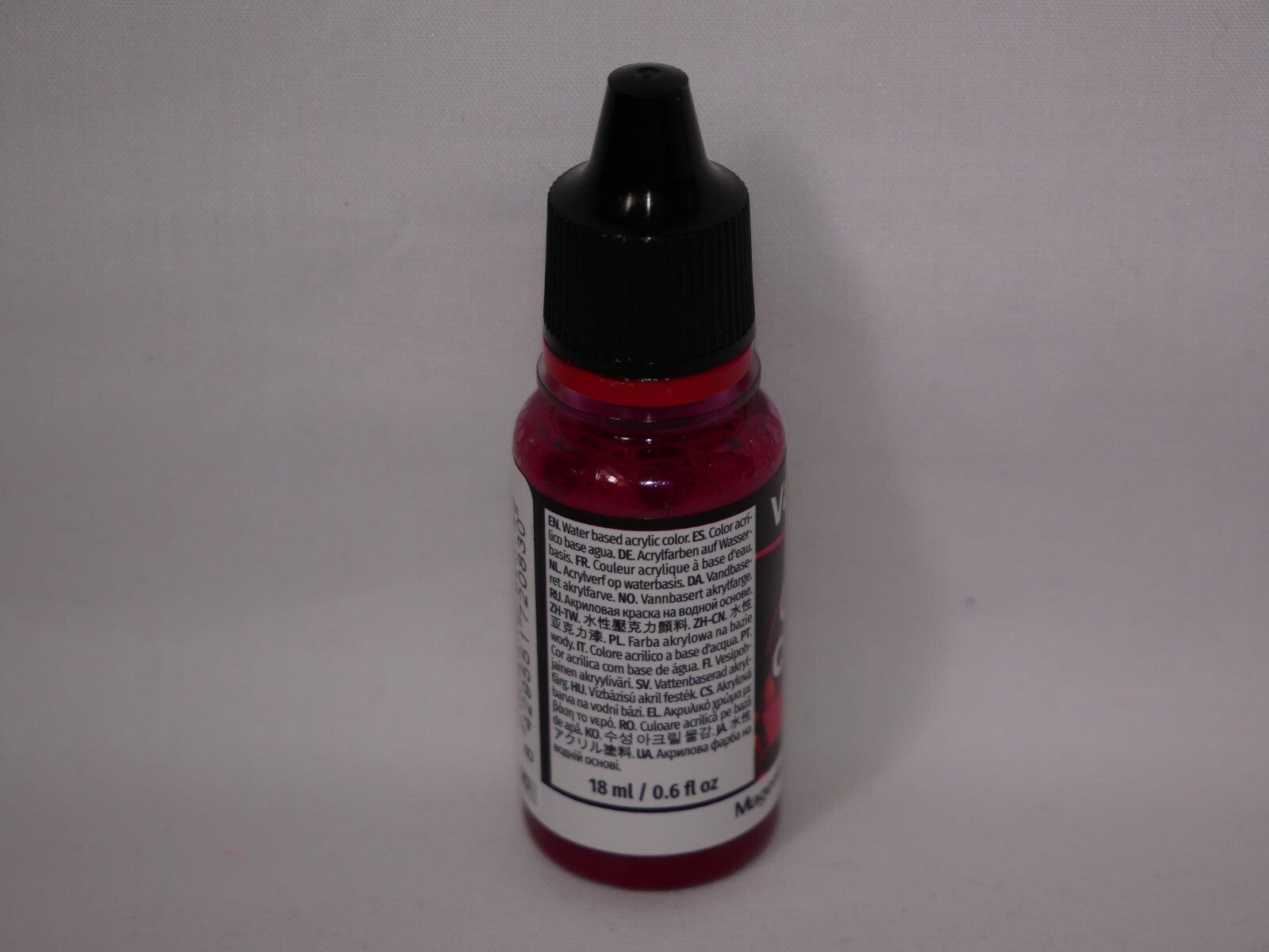 Vallejo Game Color Acrylic Inks Magenta 18ml/0.6 fl oz Dropper Bottle - 72.083