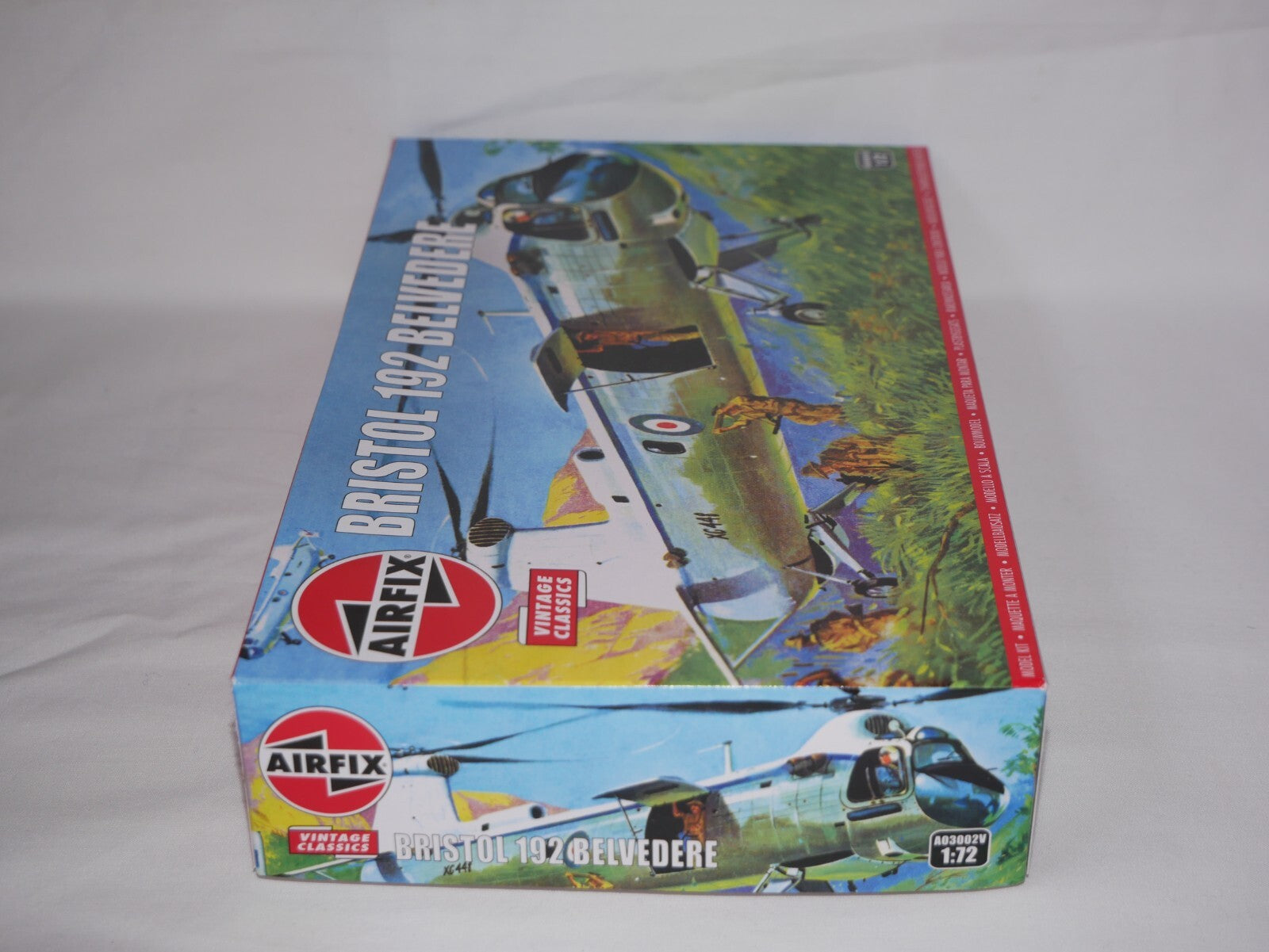 Airfix Vintage Classics 1:72 Scale Bristol 192 Belvedere Skill Level 2 - A03002V