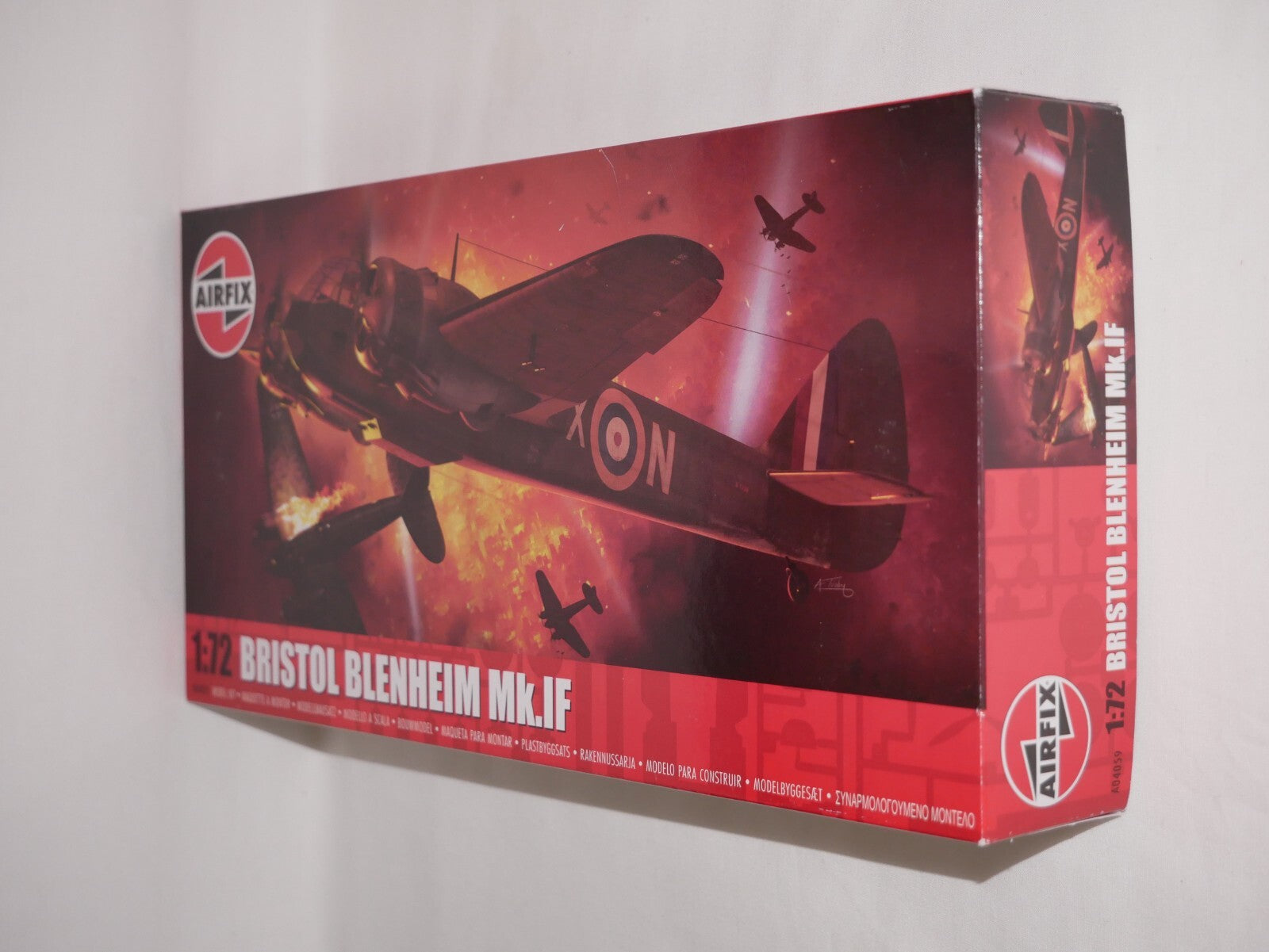 Airfix 1:72 Scale Bristol Blenheim Mk.IF Model Plane Kit Skill Level 2 - A04059
