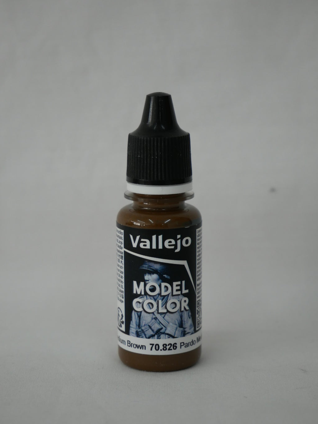 Vallejo Model Color Medium Brown Acrylic 18ml/0.60 fl oz Dropper Bottle - 70.826