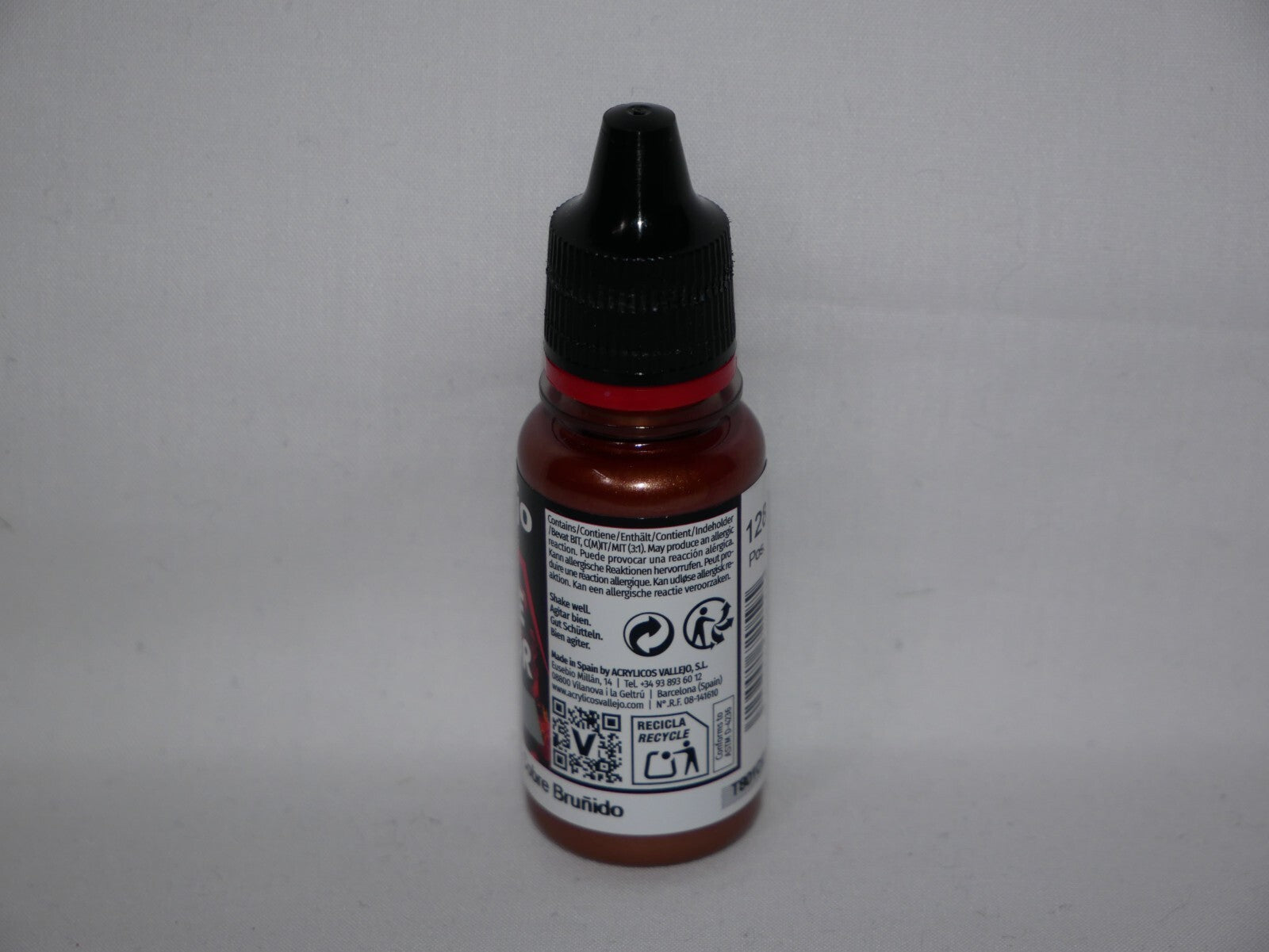 Vallejo Game Color Acrylic Metallics Hammered Copper 18ml Dropper Bottle 72.059