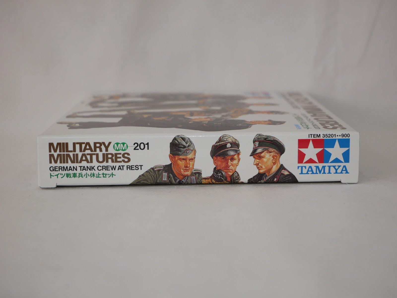 Tamiya Military Miniatures 1:35 Scale WWII German Tank Crew At Rest - 35201