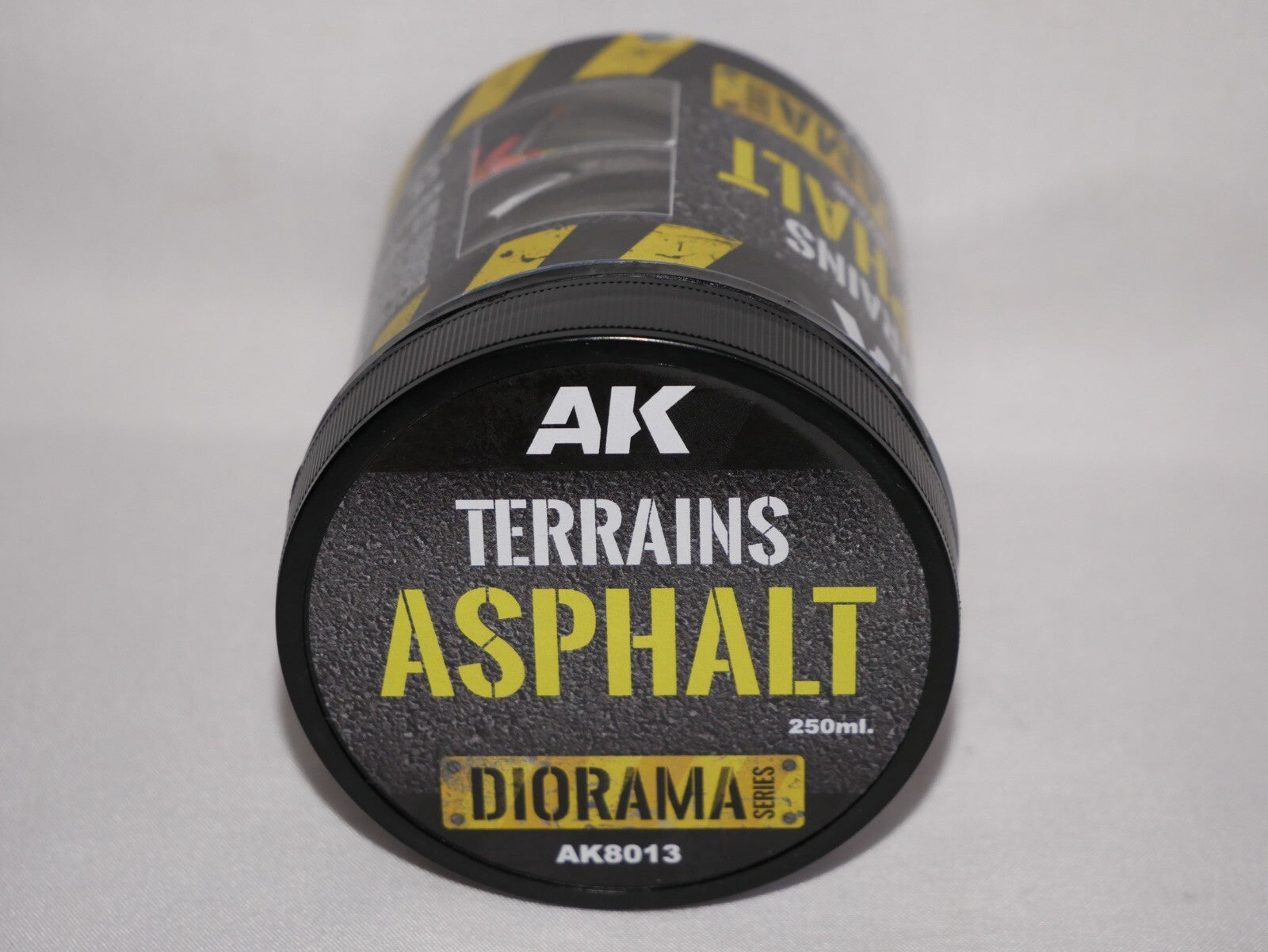 AK Interactive Diorama Terrains Scale Asphalt texture Acrylic 250ml Tub - AK8013