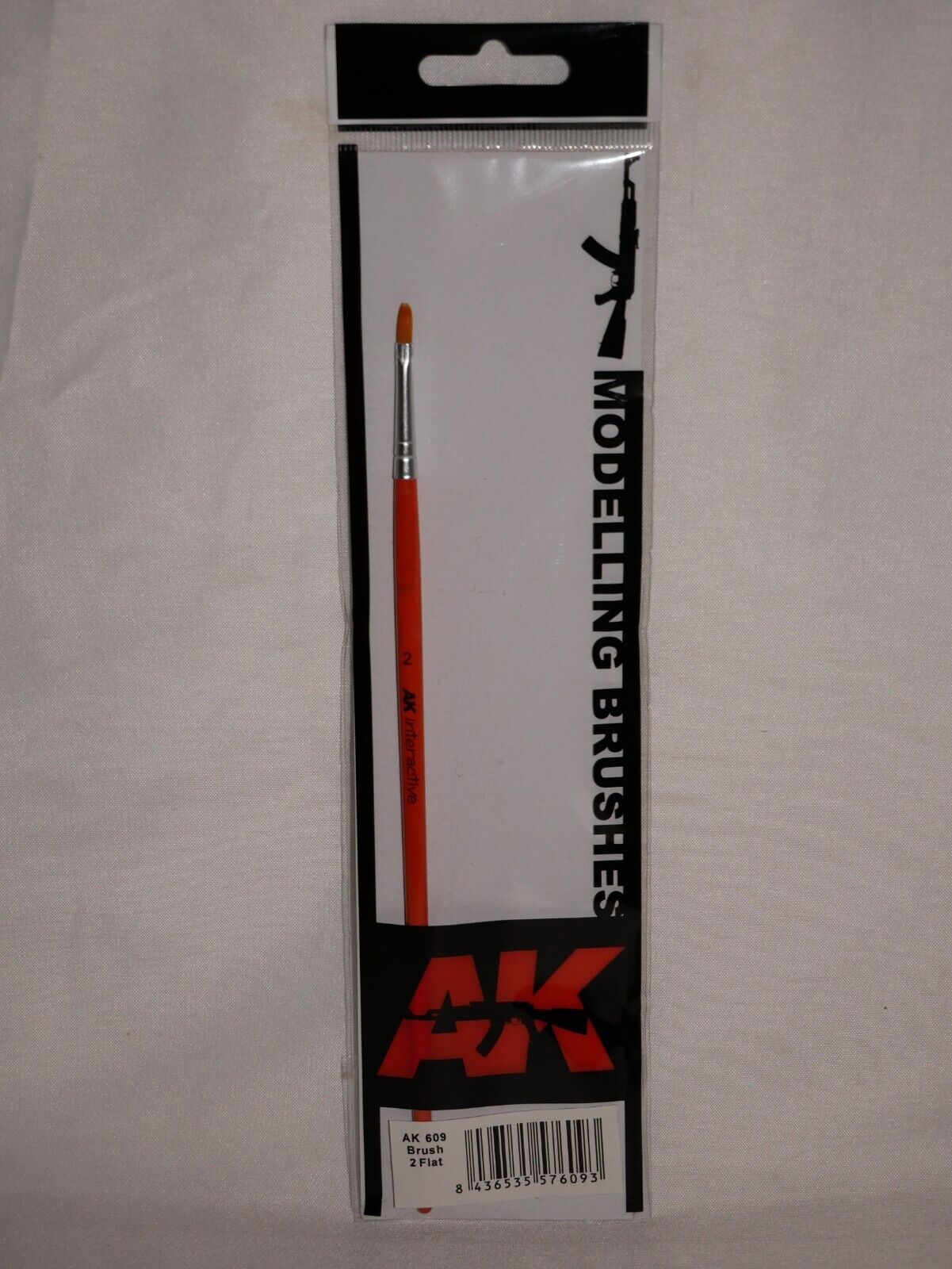 AK Interactive Size 2 Flat Synthetic Hair Scale Modeling Paint Brushes - AK609